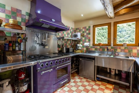 Fully Equipped Professional Kitchen