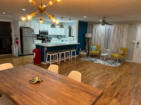 Plenty of different seating areas. 