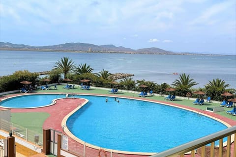 Holiday Home Swimming Pool