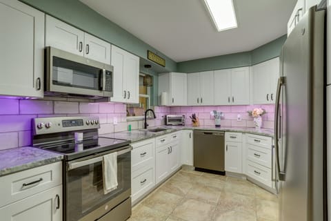 Kitchen | Blender | Crockpot