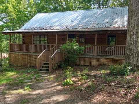 covered front porch 