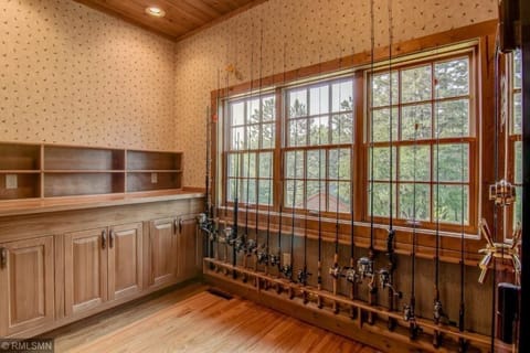 Room off the Main bedroom (Poles are removed)