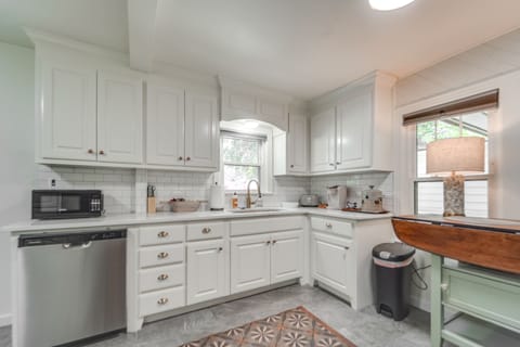 Kitchen | Cooking Basics | Dishwasher | Keurig Coffee Maker