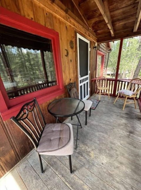 Upper cabin porch