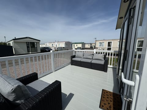 outside seating area