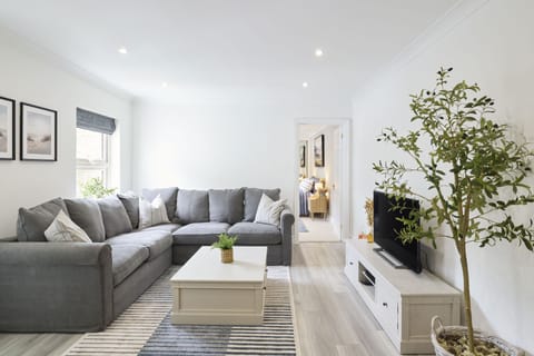 Spacious Living Space 