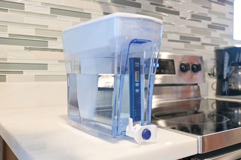 Refillable Water Filter