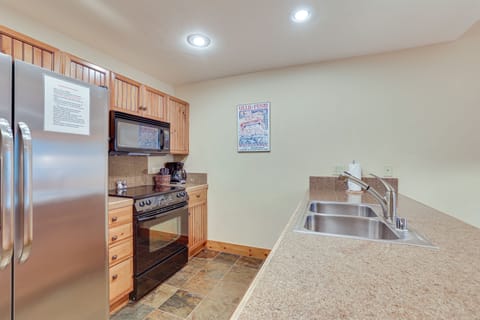 Kitchen | Cooking Basics | Dishware + Flatware