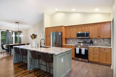 The large kitchen space. The entire panty is open for your groups food!