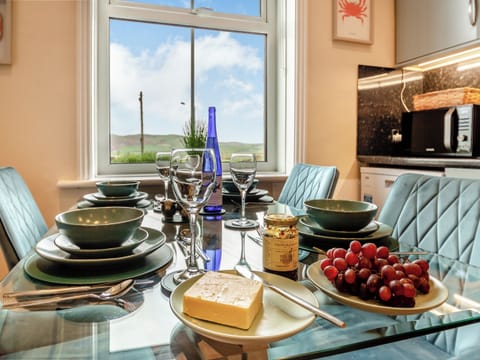 Dining Area | Jack&rsquo;s House, Tywyn, near Aberdovey
