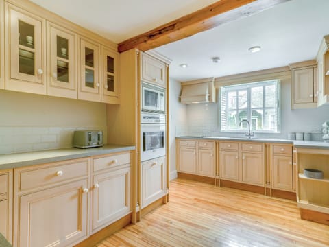 Kitchen/diner | The Stirrup Cottage, Willoughton