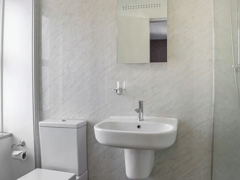 Bathroom | Montys, Castle Douglas