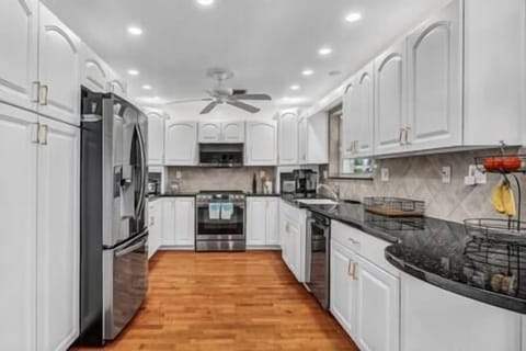 New stainless LG appliances with all the desired features.