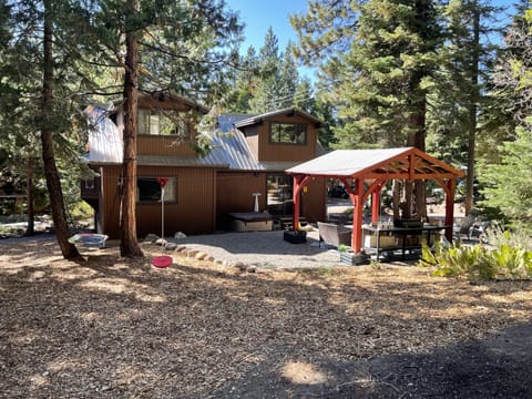 Wooded paradise by the lake. Welcome to Tahoe!