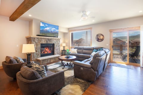 Comfortable Living Room
