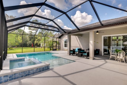 Palm Coast Vacation Rental | 3BR | 2BA | 2,001 Sq Ft | 1 Step Required