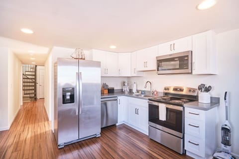 Fully-equipped kitchen for all your cooking needs