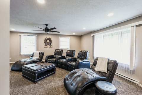 Spacious Living Room. Fully Furnished. Dimmable Lighting. 55” Smart TV!