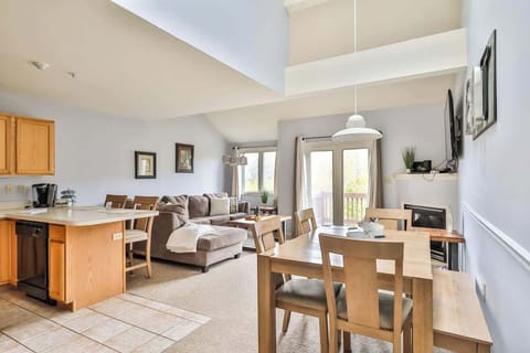 Spacious living room to relax after a fun filled day of snow activities. Warm up by the fire.