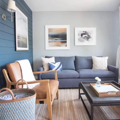 Kick back with friends in a bright, comfortable sitting area.