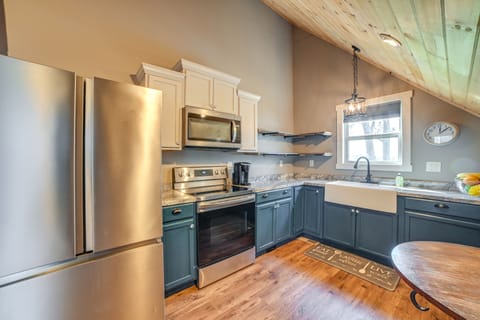 Kitchen | Keurig Coffee Maker