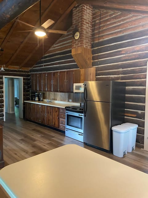 97356db6-a2a6-4b68-bf2e-787555625c0c