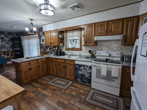 complimentary coffee and tea