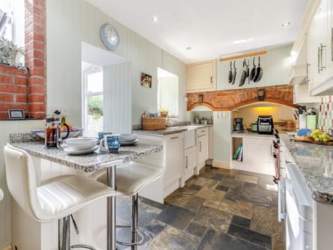 Kitchen | Solva-Llys Aber, Solva