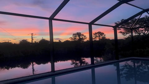 Sunset - enjoy your drink