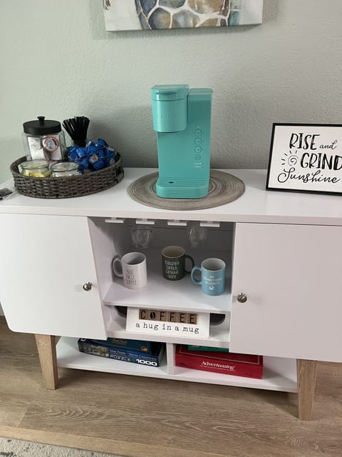Coffee bar- Coffee, creamer, sugar all included!