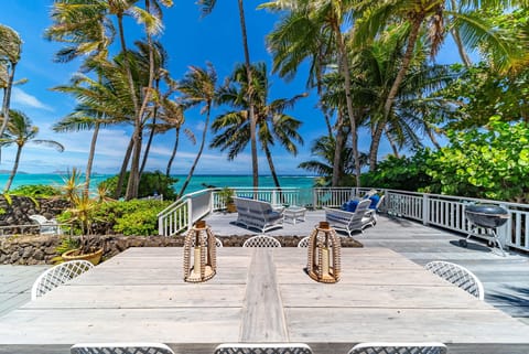 Relax and dine with breathtaking ocean views, the perfect setting for gatherings or a peaceful retreat.