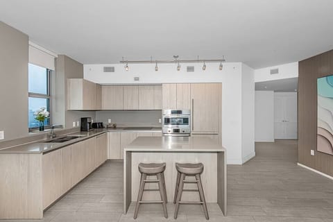 36878cfc 70ba 42c8 9544 5f153ab97b65