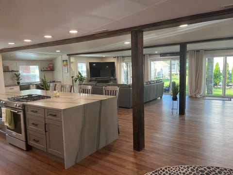 Open plan1st floor - kitchen, living area