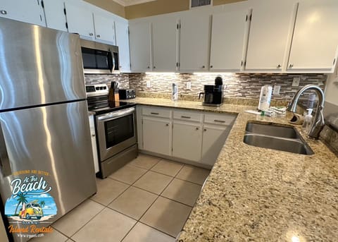 Shoalwater 302, Beautifully updated Gulf Front 3/2. Sleeps 9 Managed by Island Rentals.