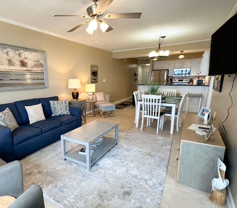 Shoalwater 302, Beautifully updated Gulf Front 3/2. Sleeps 9 Managed by Island Rentals.