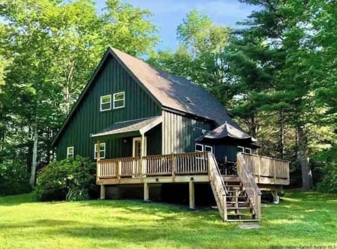 Exterior of Home | Deck | Privacy