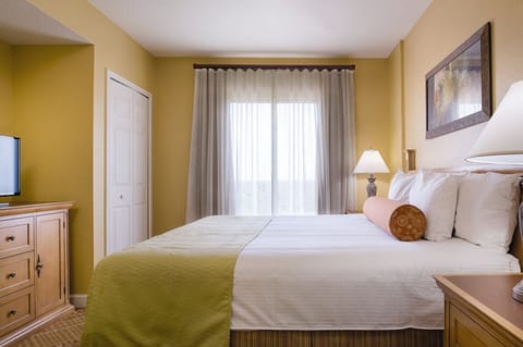 Please note unit may vary slightly from the pictures.