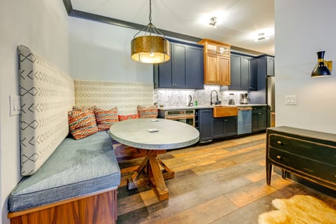 Dining Area | Dishware & Flatware Provided