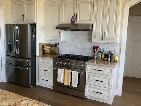 Chefs pro style dual fuel range