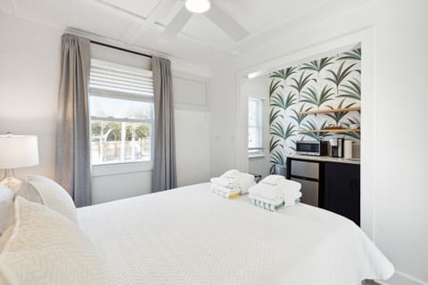 Welcome to The Streamliner - Room 31!