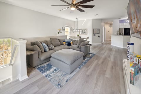 Furniture, Indoors, Living Room, Floor, Flooring