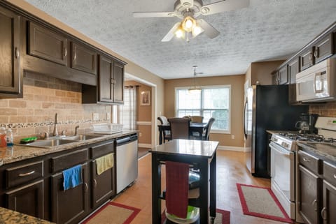 Indoors, Kitchen, Microwave, Oven, Home Decor