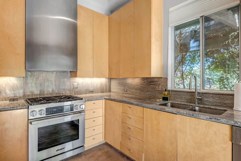 Fully Equipped Kitchen with Stainless Steel Appliances
