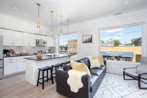 47a74ffa-61b2-4c44-bfbc-71a58a783534