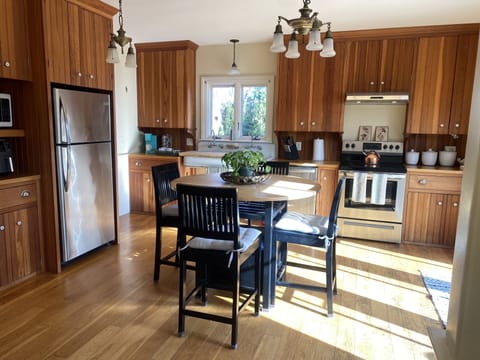 Beautiful sunny kitchen