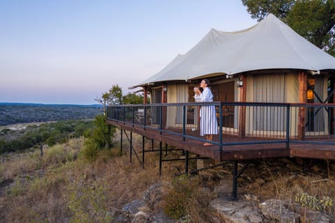 tents20-20exterior20coffee20robe