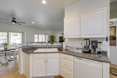 Kitchen | Stove/Oven | Refrigerator | Microwave | Toaster