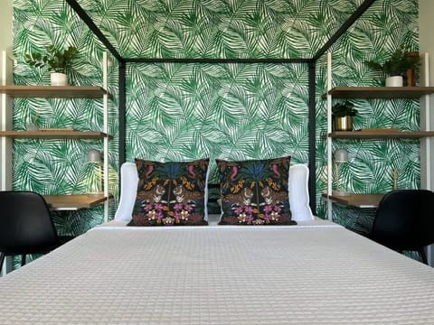 This ultra-comfy queen bed is made for restful nights and lazy mornings—your perfect coastal recharge spot.

