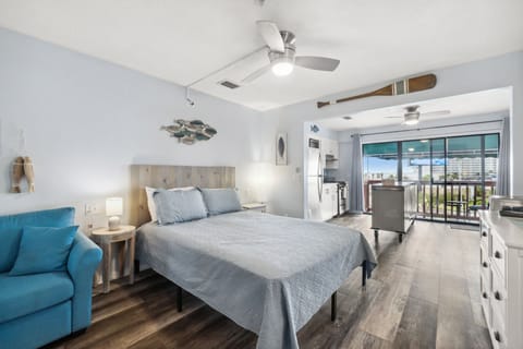 Queen Bed