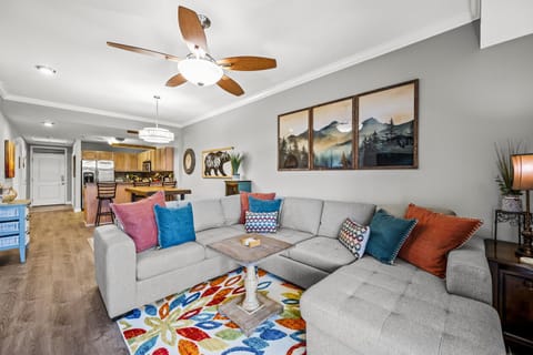 River Overlook's cozy living area